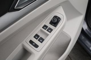 VOLKSWAGEN Golf usata, con Bluetooth