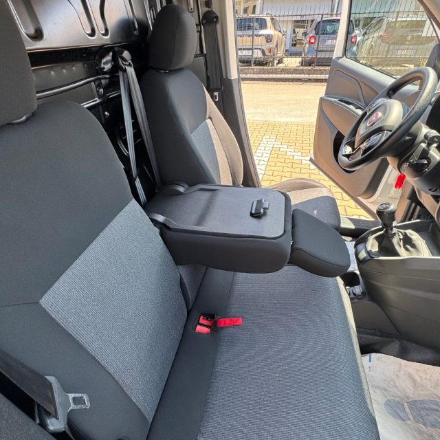 FIAT Doblo usata, con Volante multifunzione