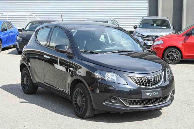 LANCIA Ypsilon usata, con Airbag