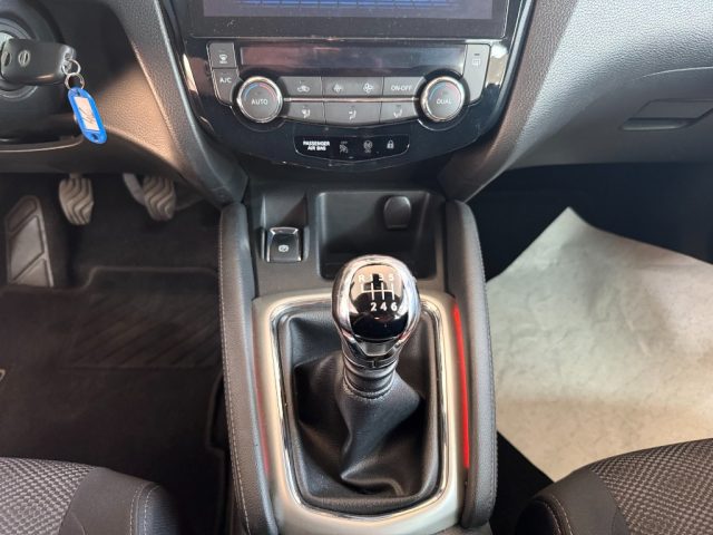 NISSAN Qashqai usata, con Autoradio digitale