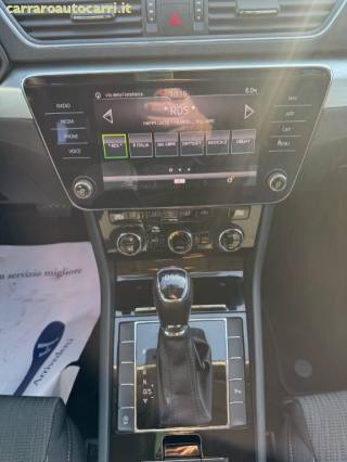 SKODA Superb usata, con Regolazione elettrica sedili