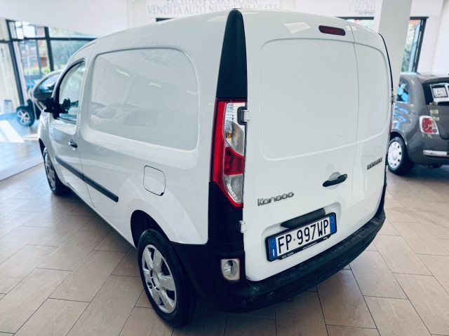 RENAULT Kangoo usata, con Chiusura centralizzata