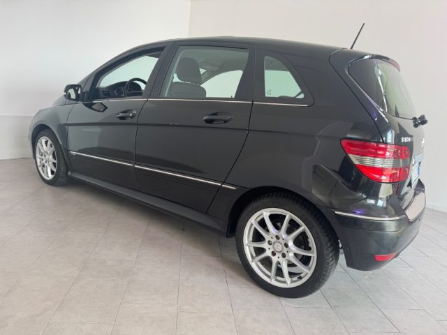 MERCEDES-BENZ B 180 usata 7