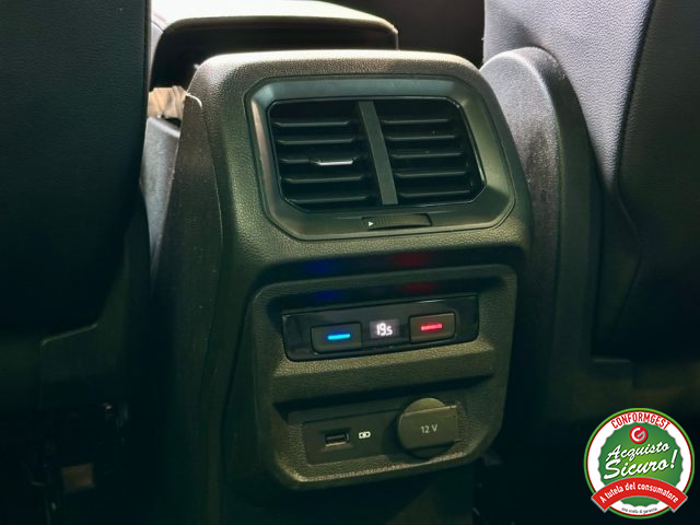 VOLKSWAGEN Tiguan usata, con Fari LED