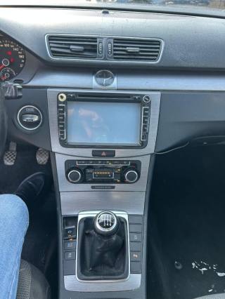VOLKSWAGEN Passat usata, con Boardcomputer