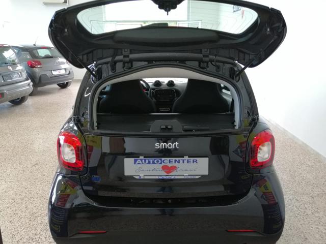 SMART ForTwo usata, con Bluetooth