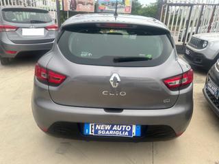 RENAULT Clio usata, con Alzacristalli elettrici