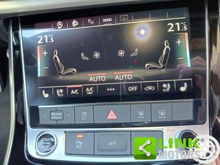 AUDI Q8 usata, con USB