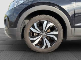 VOLKSWAGEN T-Cross usata 14