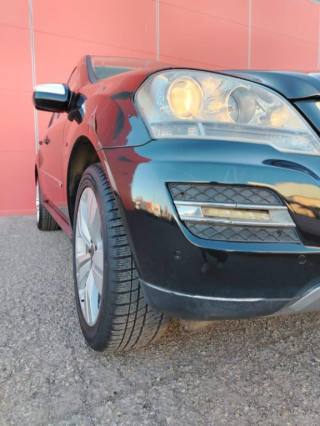 MERCEDES-BENZ ML 320 usata, con Autoradio