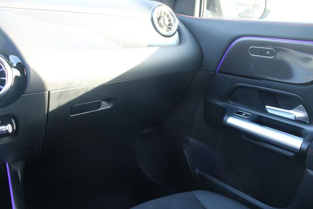 MERCEDES-BENZ GLA 200 usata, con Cruise Control