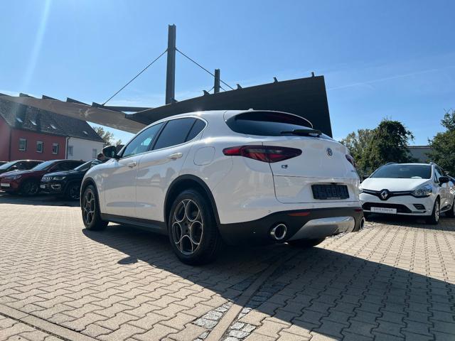 ALFA ROMEO Stelvio usata, con Autoradio