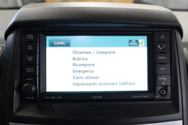 CHRYSLER Grand Voyager usata 35