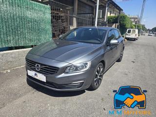 VOLVO V60 D2 