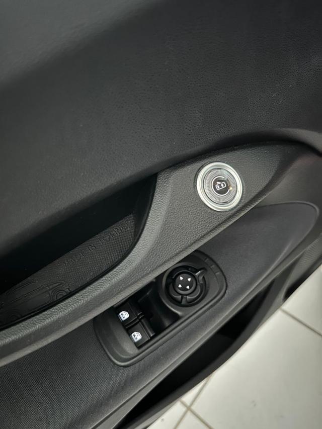 FIAT 500e usata, con Autoradio