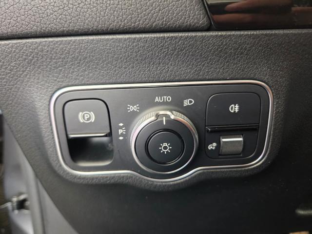 MERCEDES-BENZ GLA 200 usata, con Servosterzo