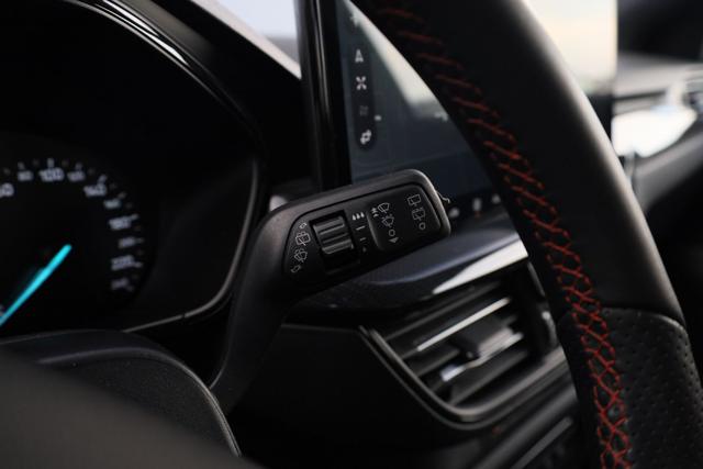 FORD Focus usata, con Servosterzo
