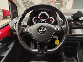 VOLKSWAGEN up! usata 13