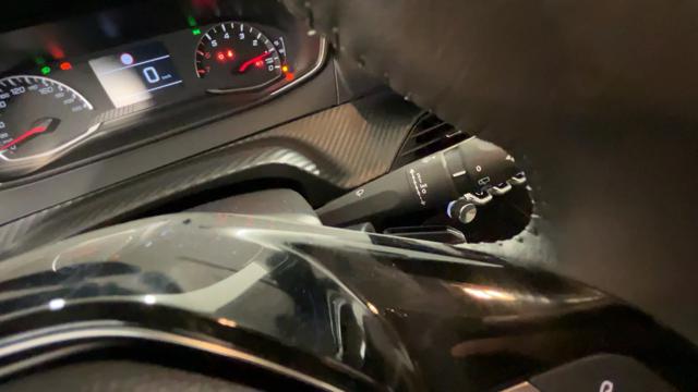 PEUGEOT 208 usata, con ESP