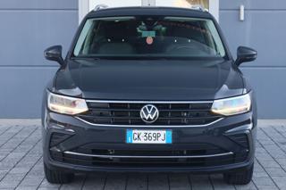 VOLKSWAGEN Tiguan usata, con Freno di stazionamento elettrico