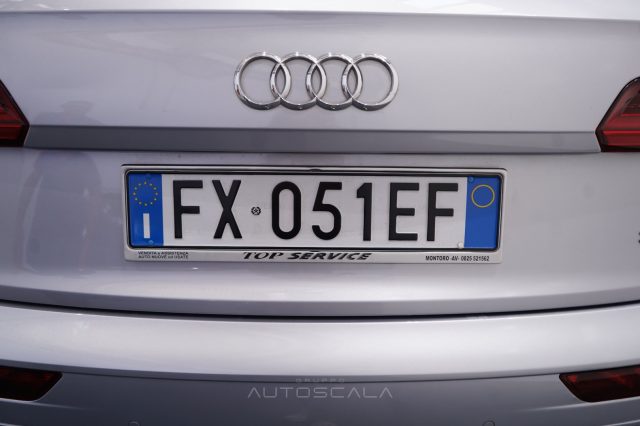AUDI Q5 usata, con Sensori di parcheggio anteriori