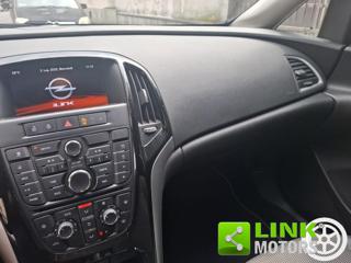 OPEL Astra usata, con Servosterzo