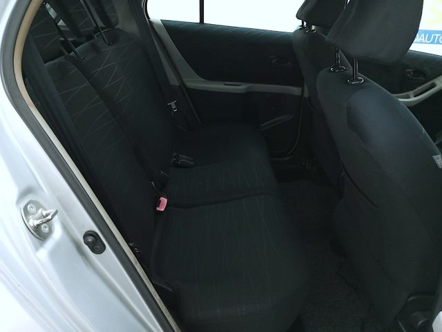 TOYOTA Yaris usata, con Chiusura centralizzata telecomandata