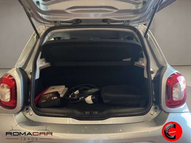 SMART ForFour usata, con USB