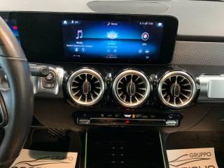 MERCEDES-BENZ GLB 180 usata, con Servosterzo