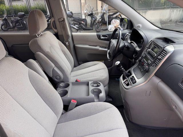 KIA Carnival usata, con Airbag
