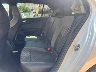 VOLKSWAGEN Golf usata, con Chiusura centralizzata