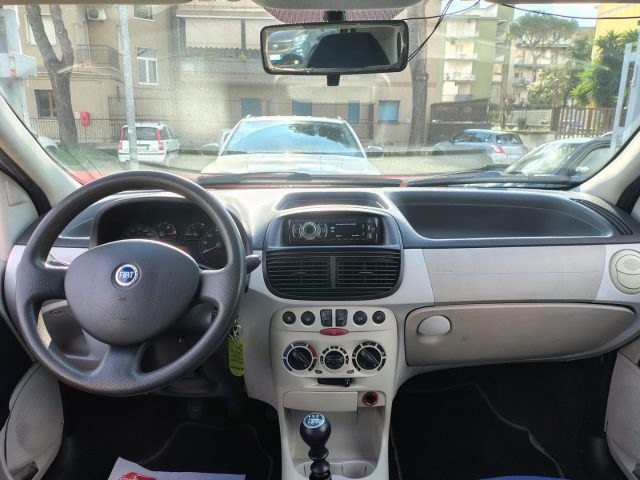 FIAT Punto usata, con Autoradio