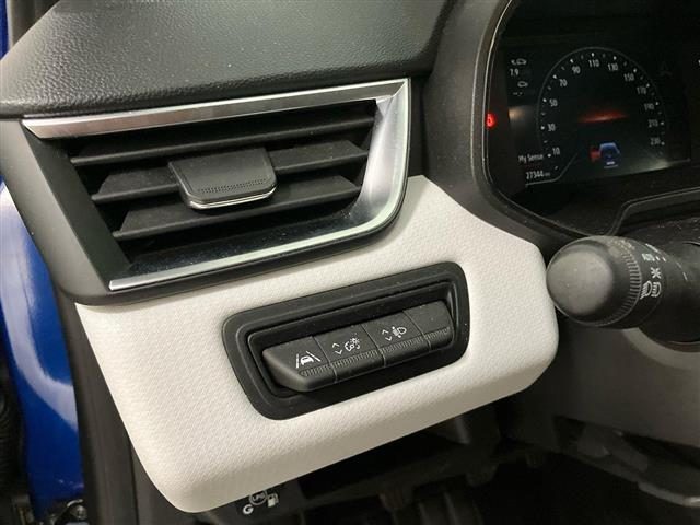 RENAULT Clio usata 27