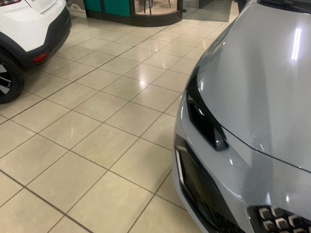 RENAULT Clio usata, con Cruise Control