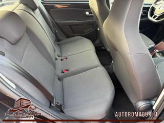 VOLKSWAGEN up! usata, con Park Distance Control
