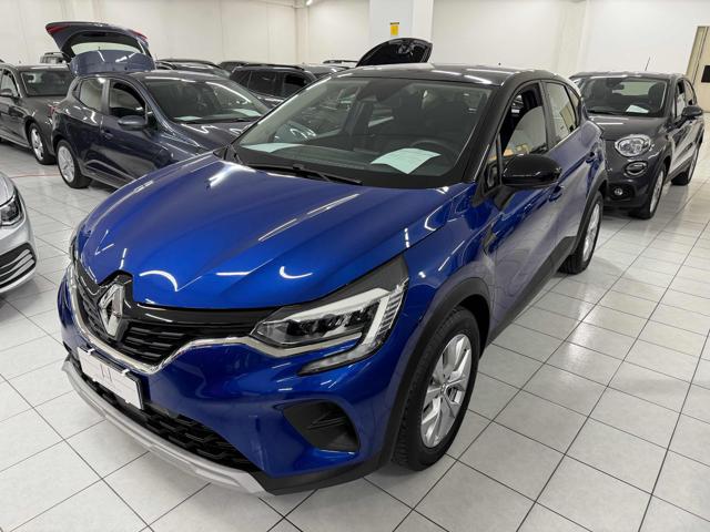 RENAULT Captur usata, con Autoradio