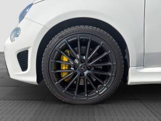 ABARTH 695 usata 14