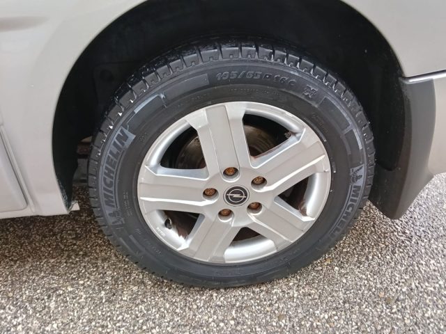OPEL Vivaro usata, con Pneumatici estivi