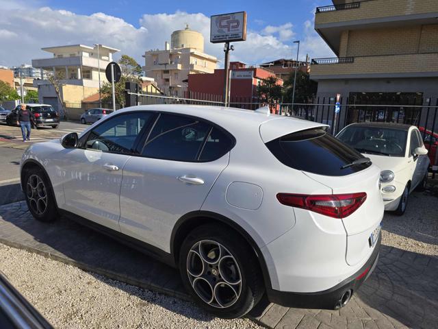 ALFA ROMEO Stelvio usata, con Chiusura centralizzata