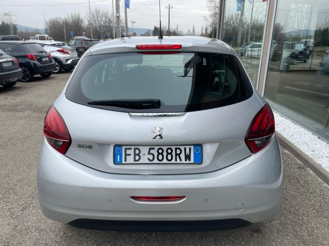 PEUGEOT 208 usata, con Climatizzatore