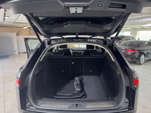 LAND ROVER Range Rover Velar usata, con Cruise Control