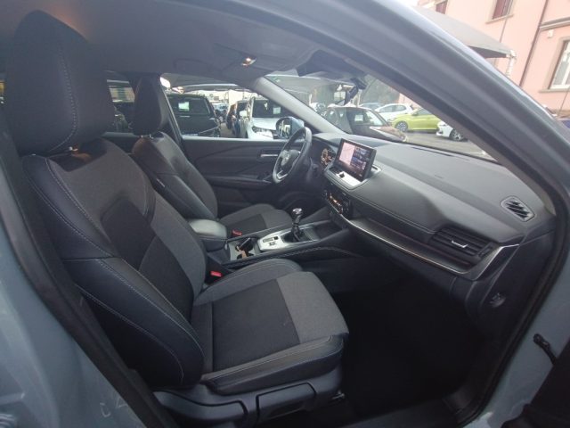 NISSAN Qashqai usata, con Controllo automatico clima