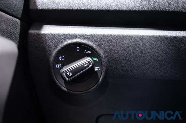 VOLKSWAGEN T-Roc usata, con Controllo elettronico della corsia