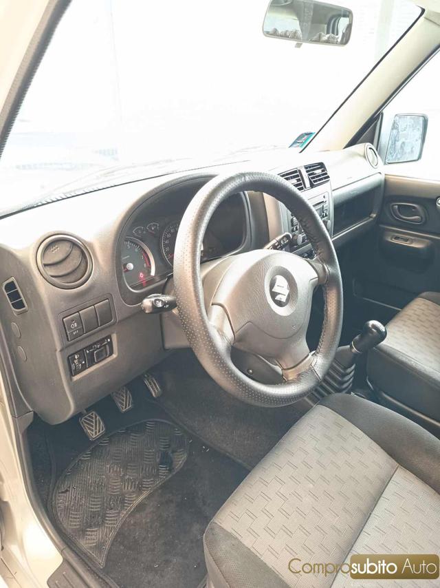 SUZUKI Jimny usata, con Specchietti laterali elettrici