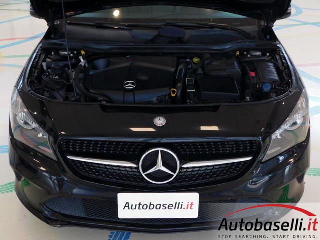 MERCEDES-BENZ CLA 200 usata, con Specchietti laterali elettrici