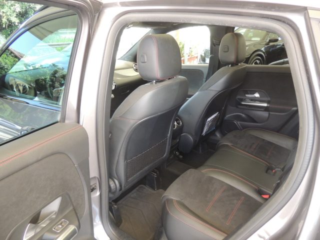 MERCEDES-BENZ GLA 200 usata, con ESP
