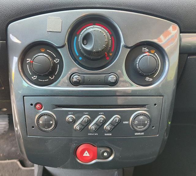 RENAULT Clio usata, con Lettore CD