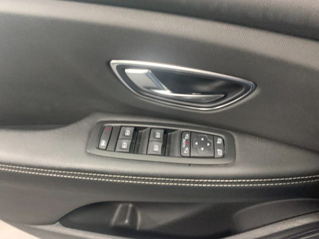RENAULT Grand Scenic usata, con Controllo elettronico della corsia