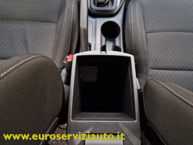 KIA Carens usata, con MP3