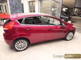 FORD Fiesta usata, con Airbag laterali